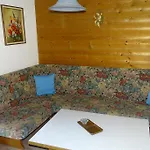 Haus Bergfried * ترينس