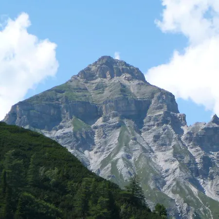 Haus Bergfried * Trins